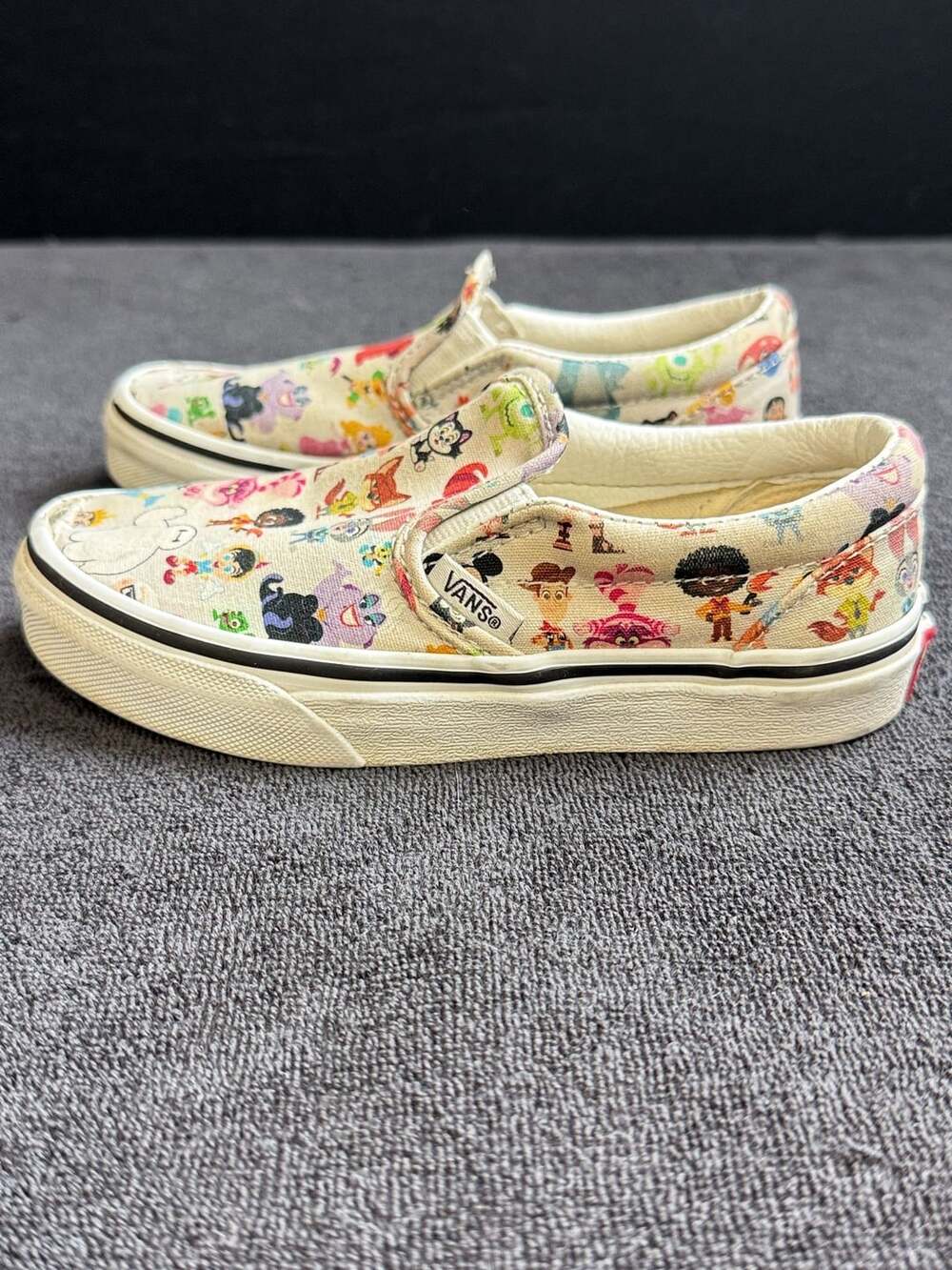 Vans Disney Classic Slip-On Size 12.5 Kids Multi-Character